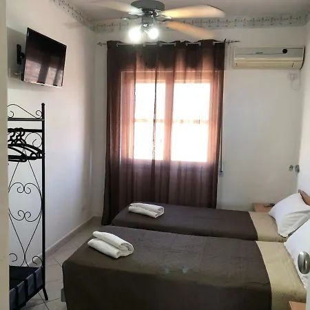 Guest house Civico 17 2*